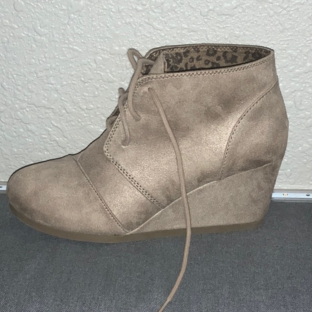 Beige Wedges